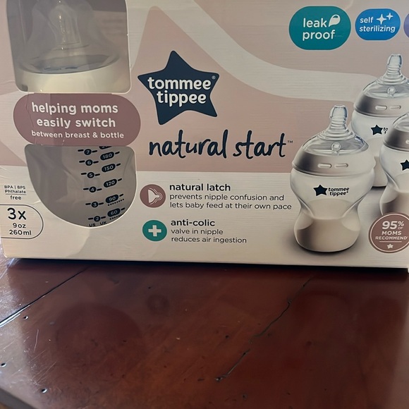 Tommee Tippee Natural Start bottles. 3 pack - Picture 1 of 4